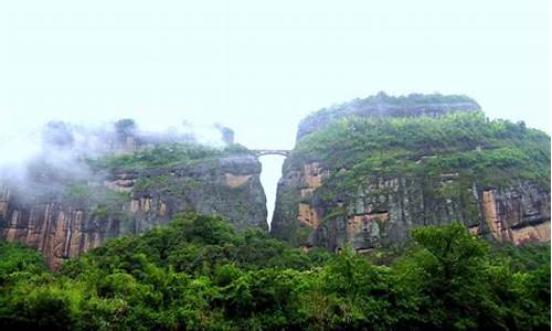 隆安龙虎山旅游攻略_隆安龙虎山旅游攻略一